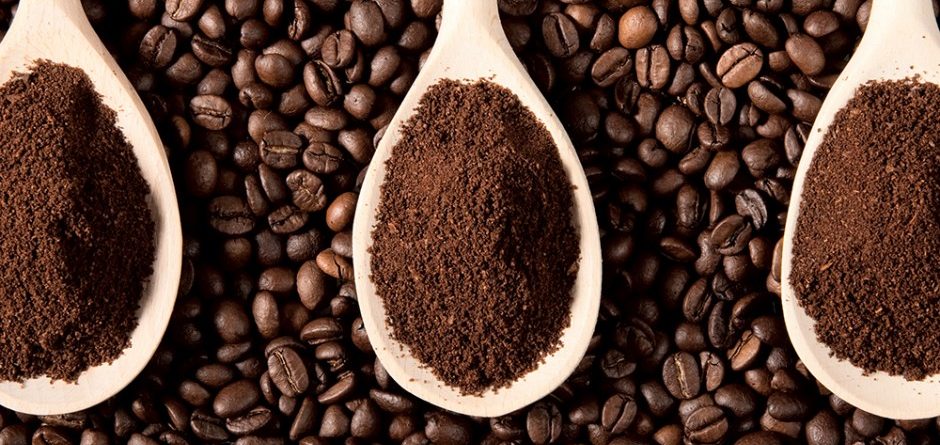 Dao xay cà phê và những điều cần biết khi chọn mua máy xay cà phê
